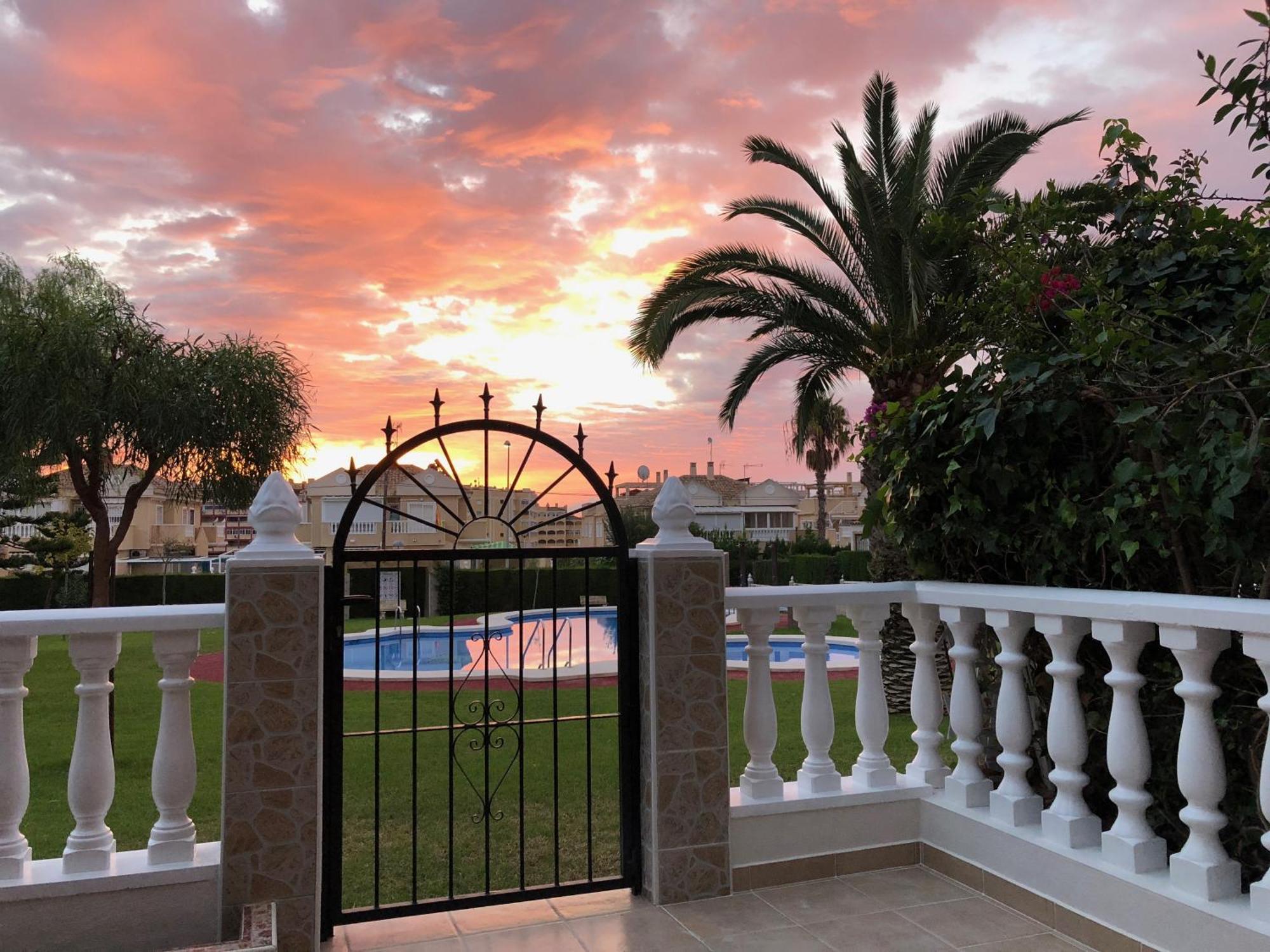 Bungalow Torrevieja Argonautas Exteriör bild
