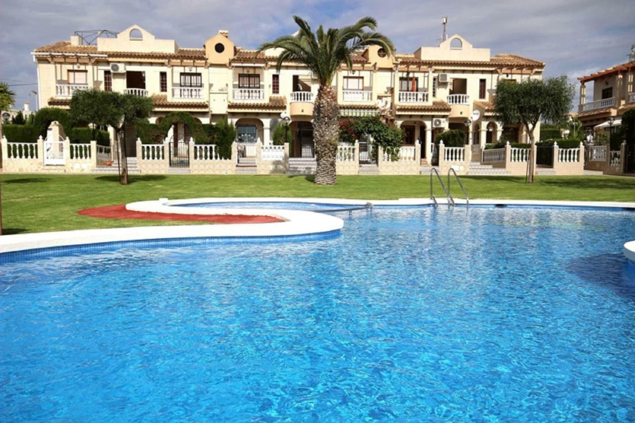 Bungalow Torrevieja Argonautas Exteriör bild
